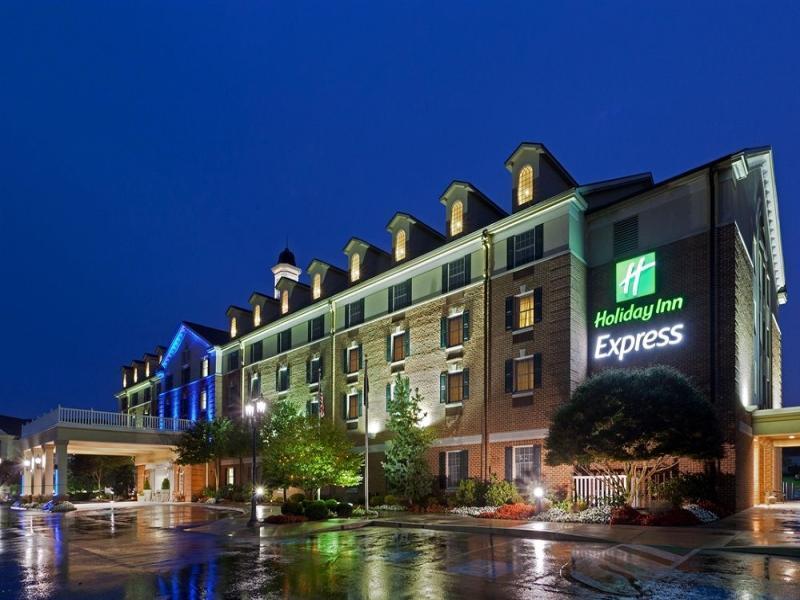 Holiday Inn Express State College At Williamsburg Square, An Ihg Hotel Exteriör bild